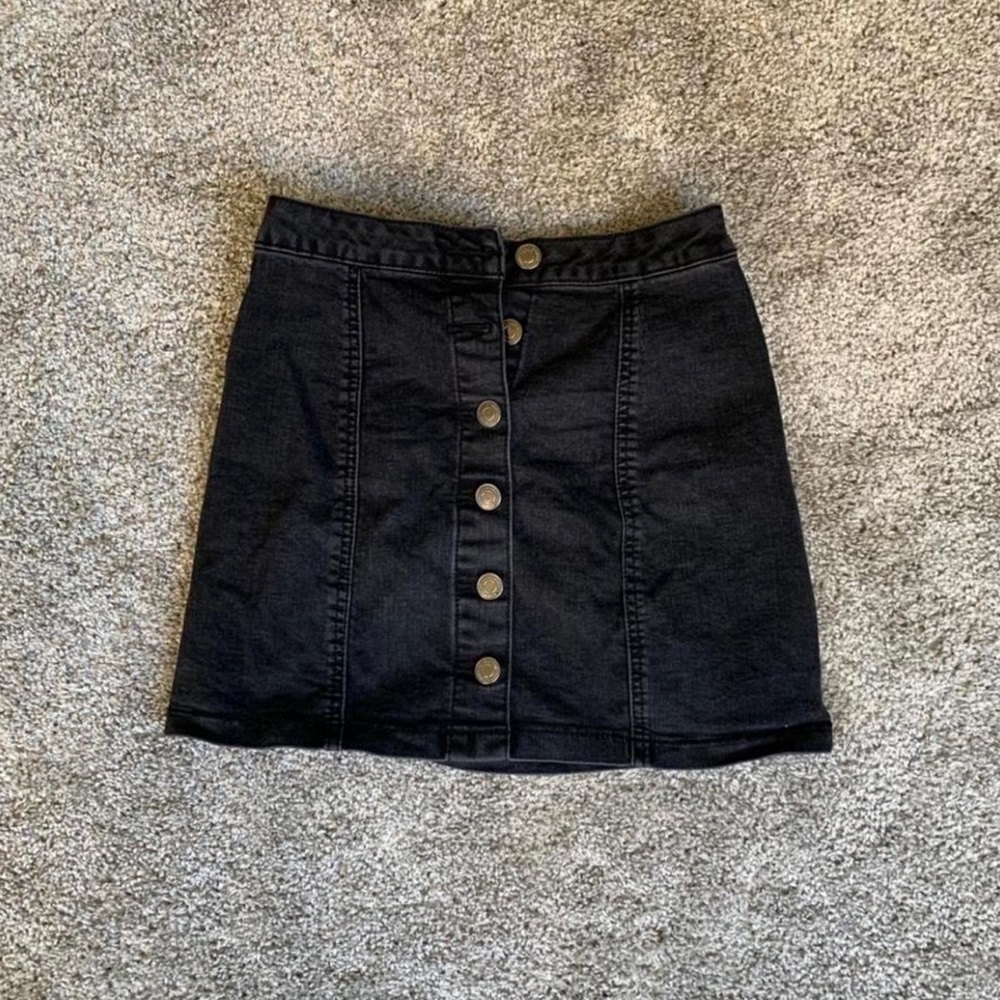 I&M Black denim skirt